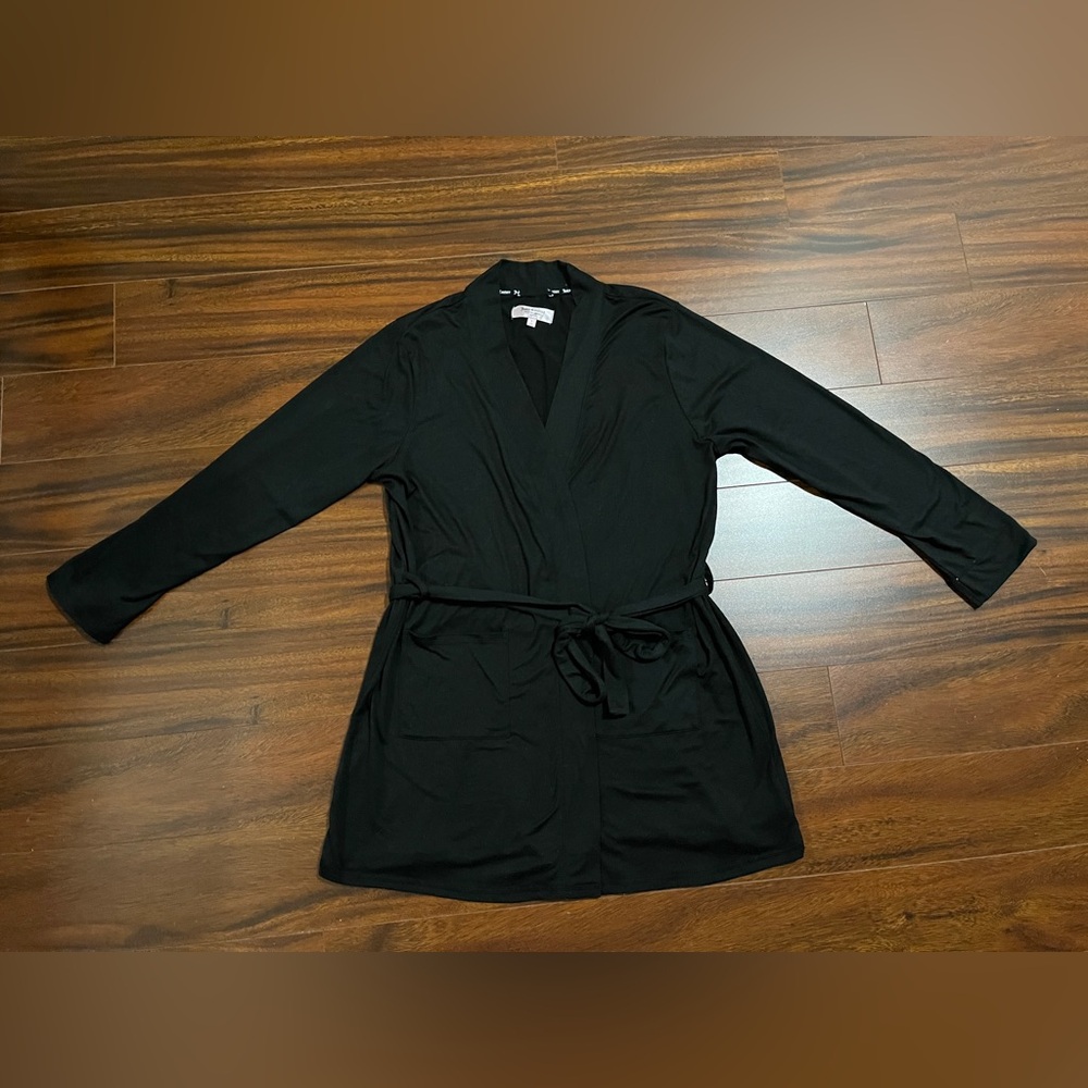Juicy Couture women’s large bathrobe, jersey knit, wrap, ombre logo, black
